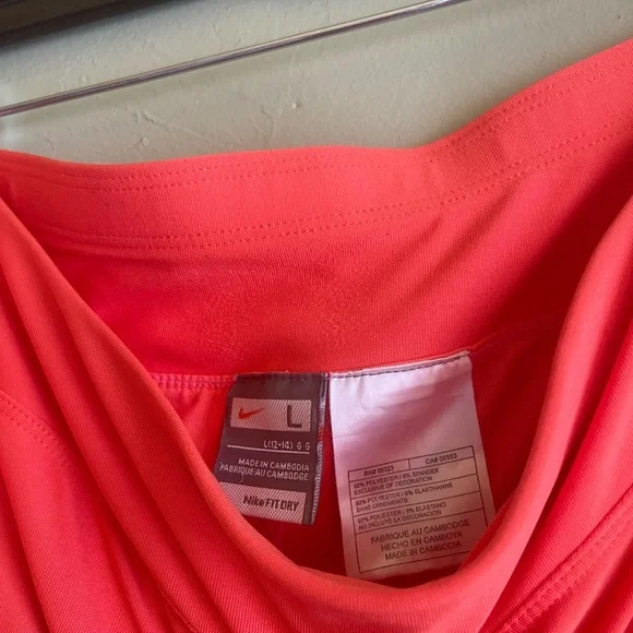Salmon Colored Nike Skort - Picture 8 of 8